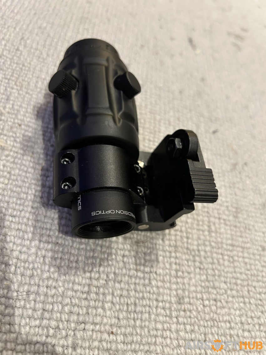Vector Optics Flip Magnifier - Airsoft Hub Buy & Sell Used Airsoft