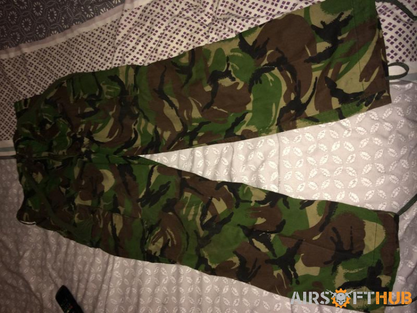 Camo trousers - Used airsoft equipment