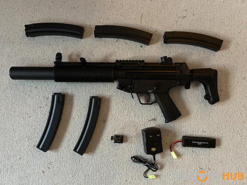 Cyma mp5 sd BLUE EDITION - Used airsoft equipment