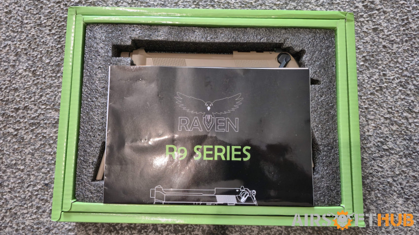 NEW Raven R9 GBB - Tan - Used airsoft equipment