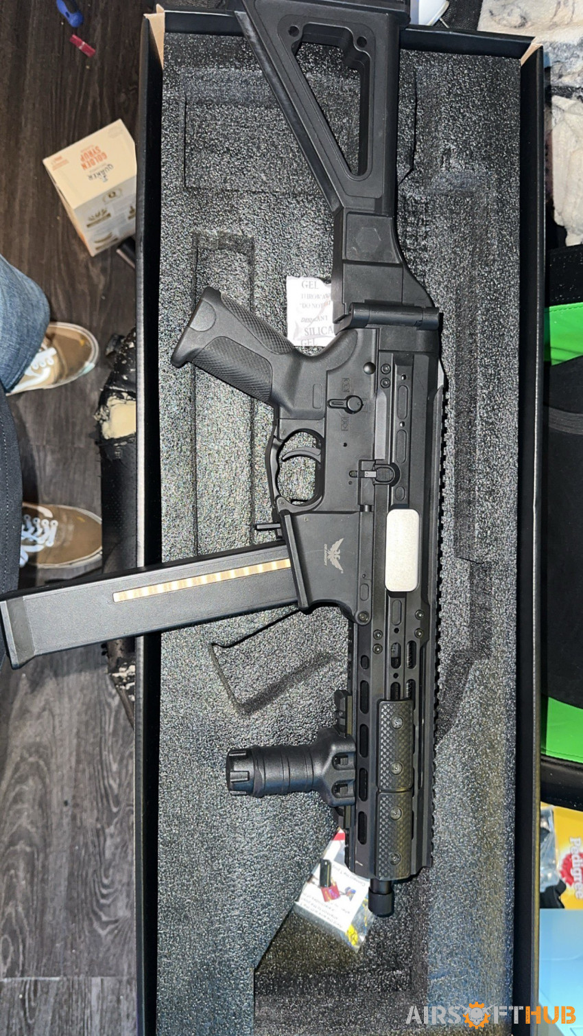 Selling Double eagle UTR45 Smg - Used airsoft equipment