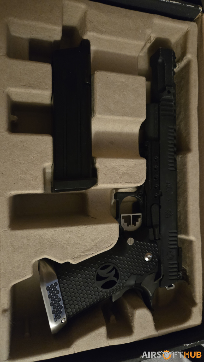 AW Custom gas pistol - Used airsoft equipment