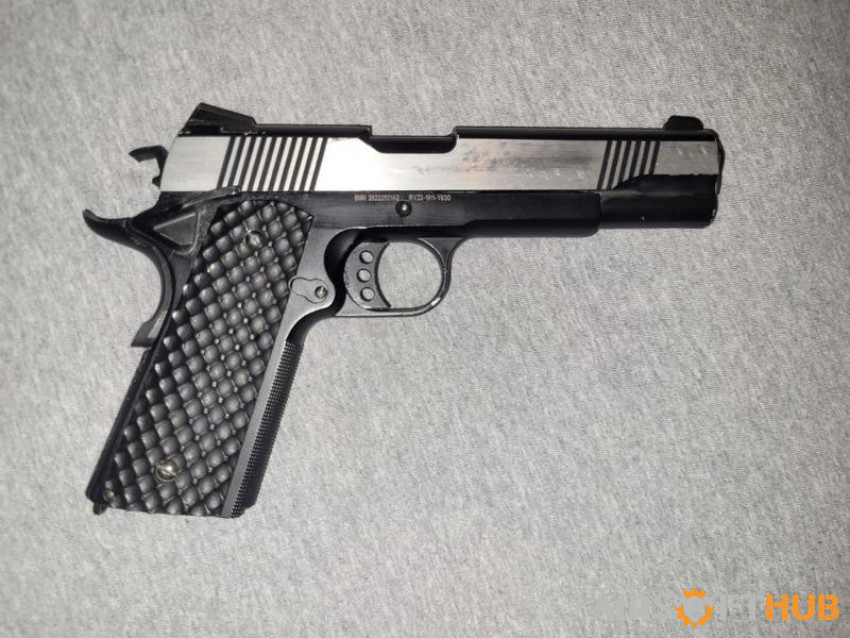 Upgraded 1911 Meu - Used airsoft equipment
