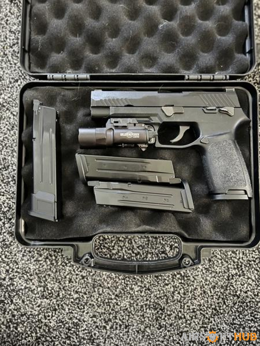 We F17 (Sig P320) - Used airsoft equipment