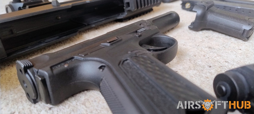 Action Army AAP-01 BUNDLE - Used airsoft equipment