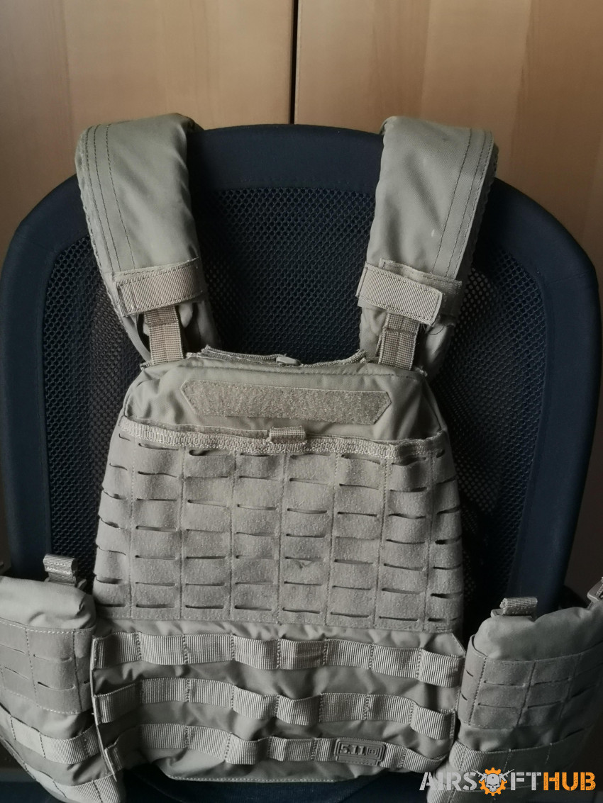 5.11 Tactec Plate Carrier - Used airsoft equipment