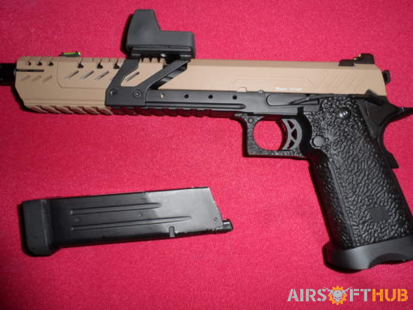 Vorsk Titan 7 GBB (Tan) BNIB - Used airsoft equipment