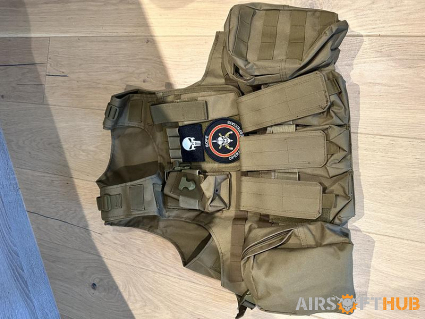 Tactic Military Vest - Used airsoft equipment