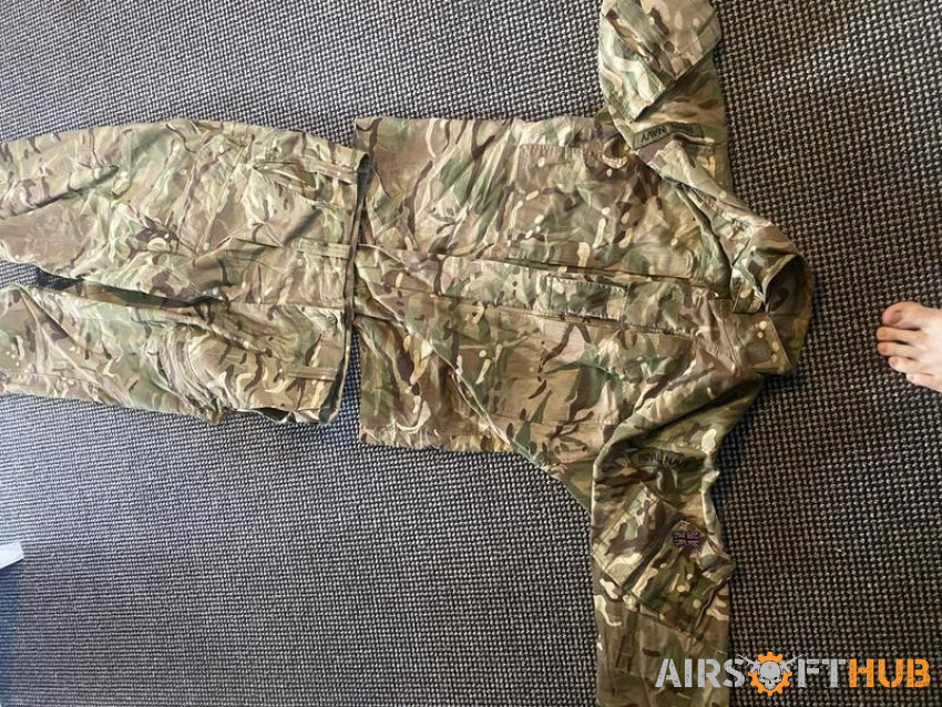 Clothing - Used airsoft equipment