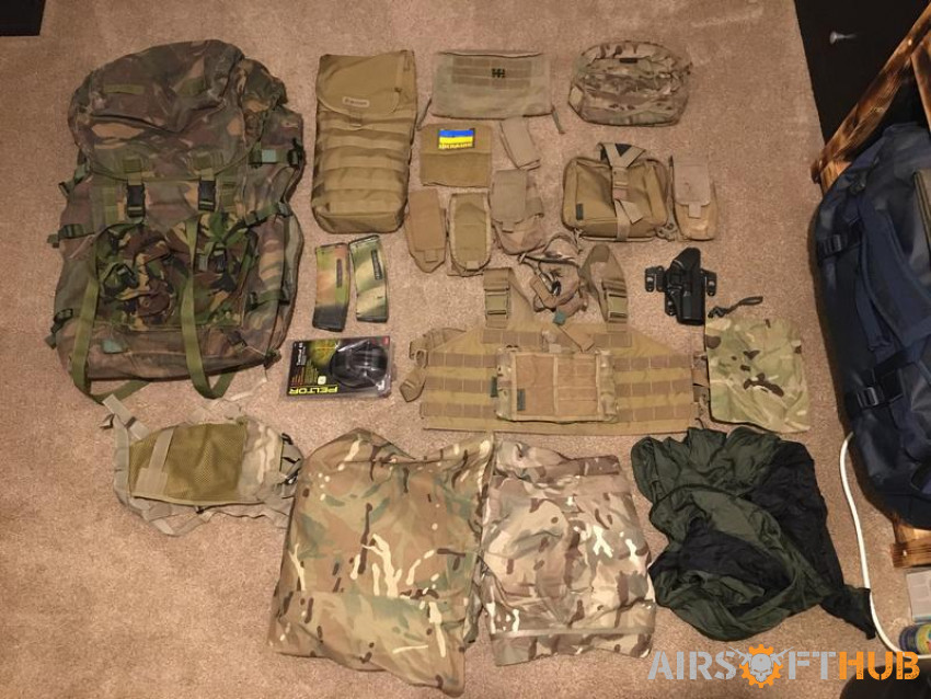Gear bundle! chest rig,pouches - Used airsoft equipment