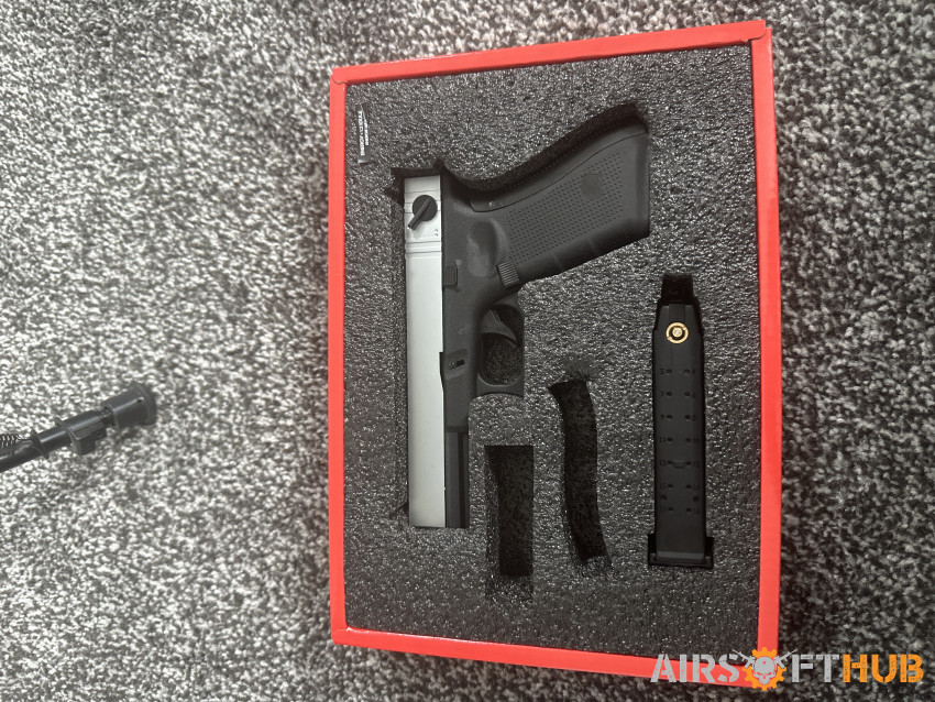 Amoeba arms and Glock - Used airsoft equipment