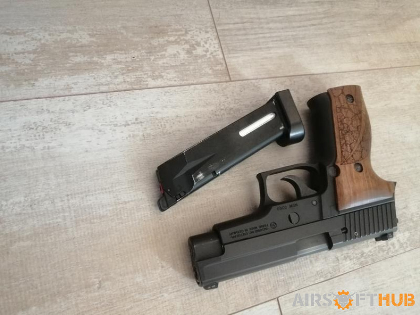Sig sauer p226 - Used airsoft equipment