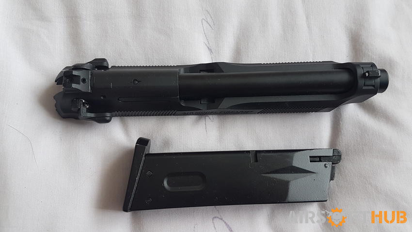HFC  Beretta gbb 6mm pistol - Used airsoft equipment