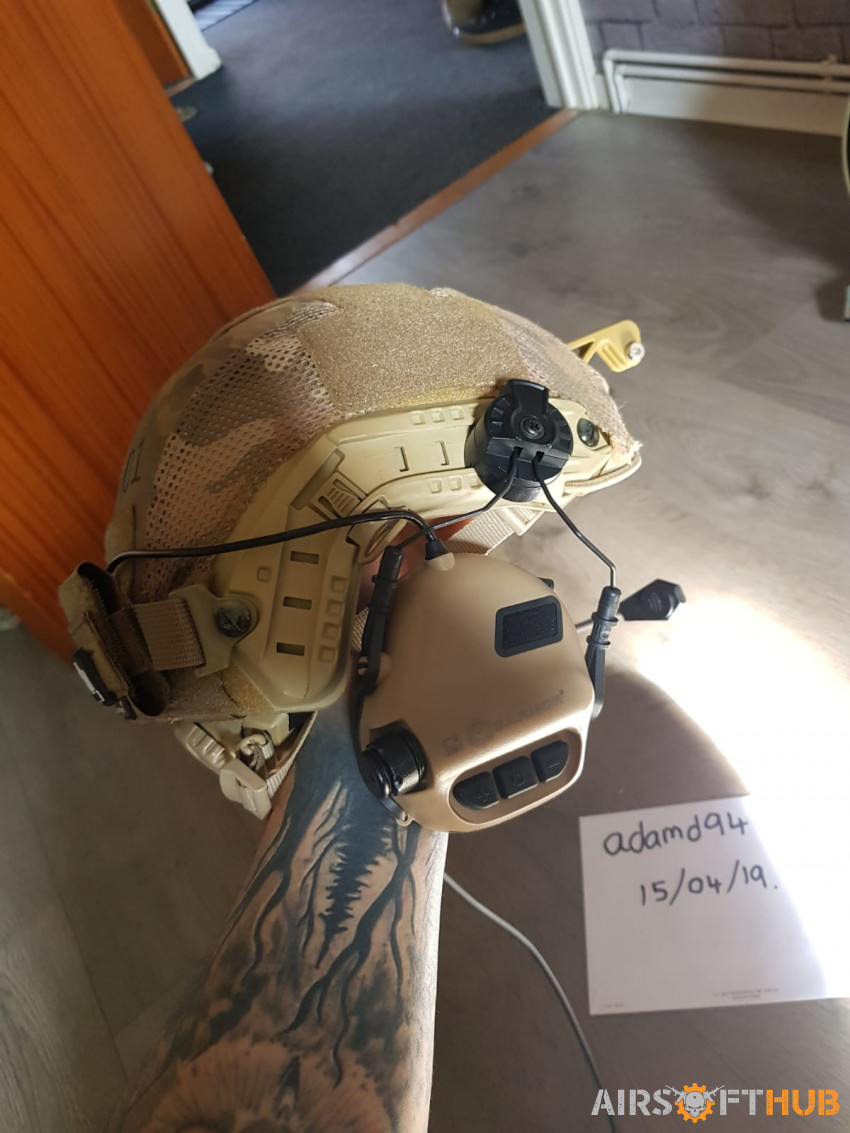 Fast Helmet Earmor Setup - Used airsoft equipment