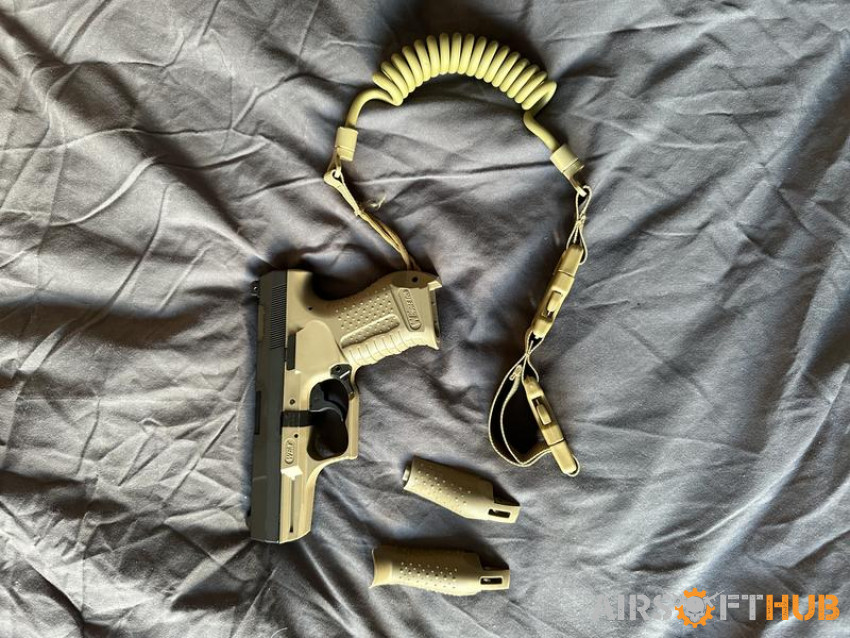 WE PX-001 Gas Pistol(Tan) - Used airsoft equipment