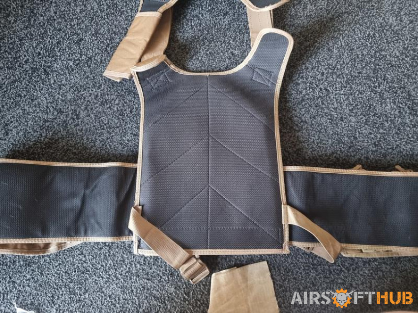 Recon vest for 125 brand new - Used airsoft equipment