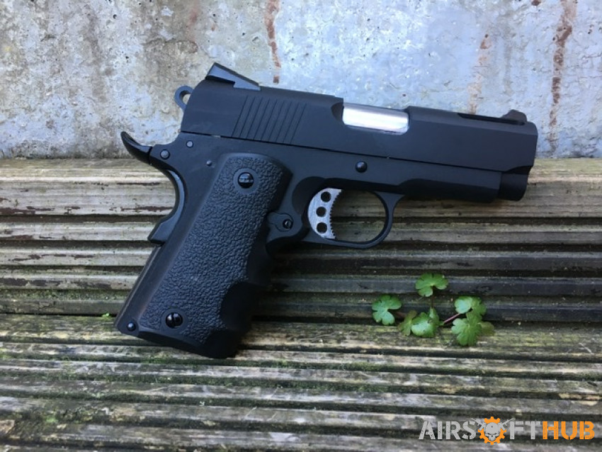 Armorer works custom 1911 - Used airsoft equipment