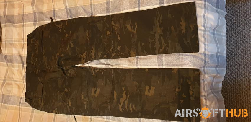 Dark camo ripstop trousers 3XL - Used airsoft equipment
