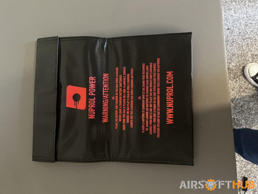 Nuprol Battery safe bag - Used airsoft equipment