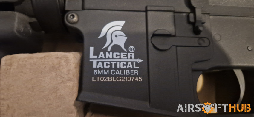 Lancer tactical gen 2 m4 - Used airsoft equipment