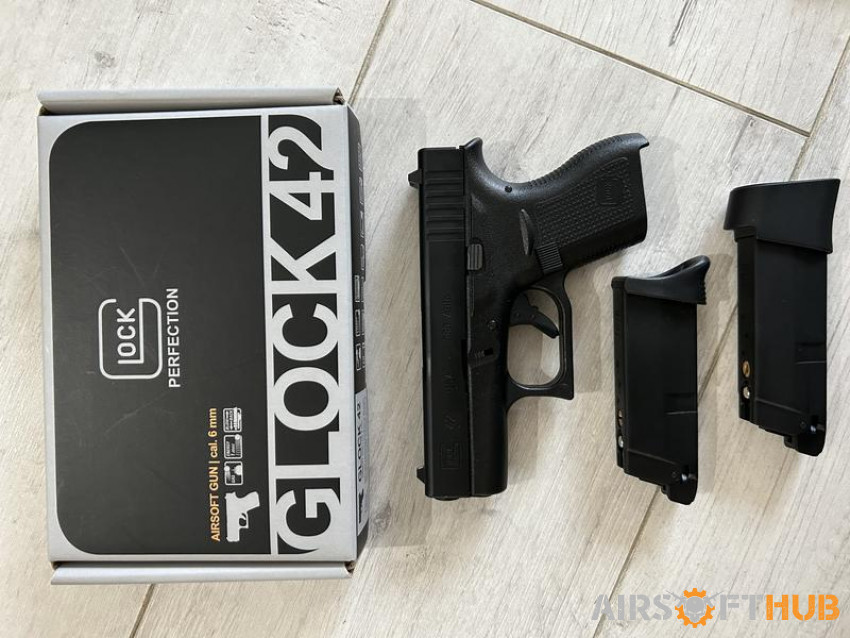 Glock 42 - Used airsoft equipment