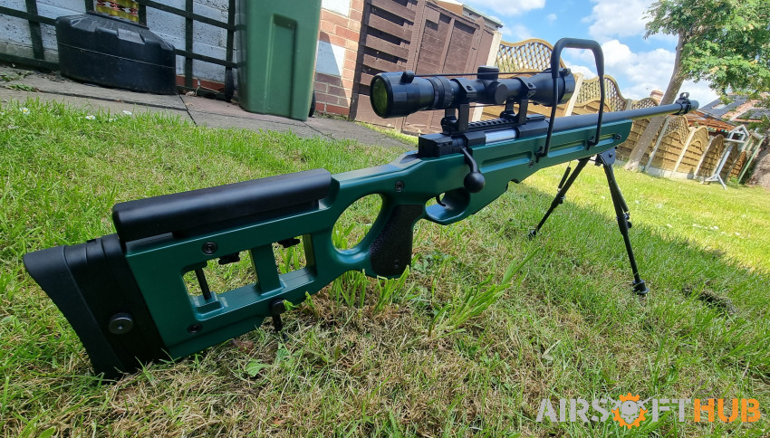 Snow Wolf SV98 Sniper Rifle - Used airsoft equipment
