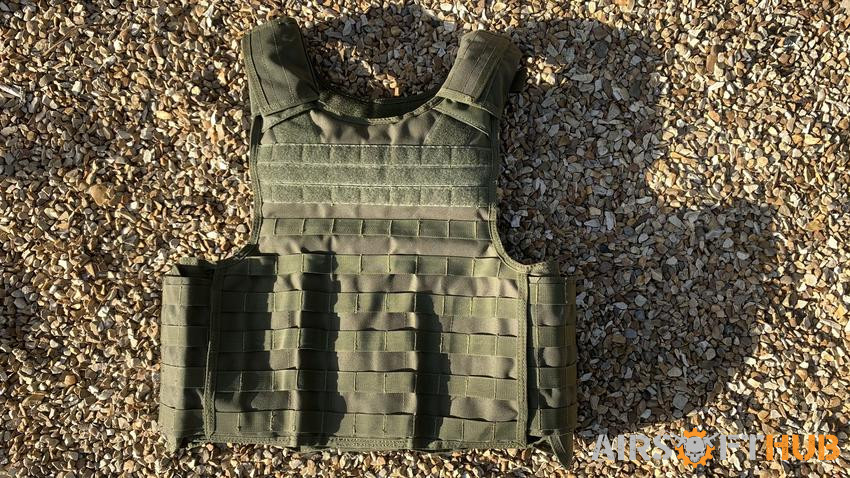 Condor Olive Green Vest - Used airsoft equipment