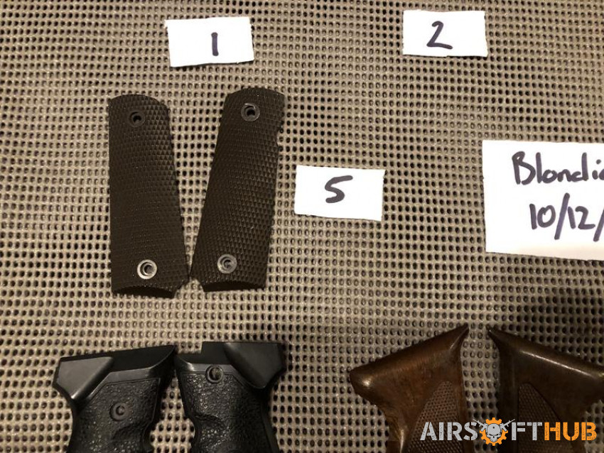 Various parts clearout - lot 8 - Used airsoft equipment
