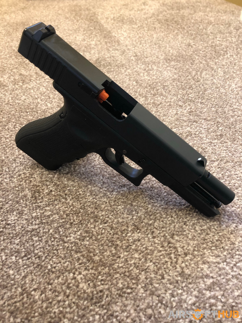 Raven Glock17 Pistol - Used airsoft equipment
