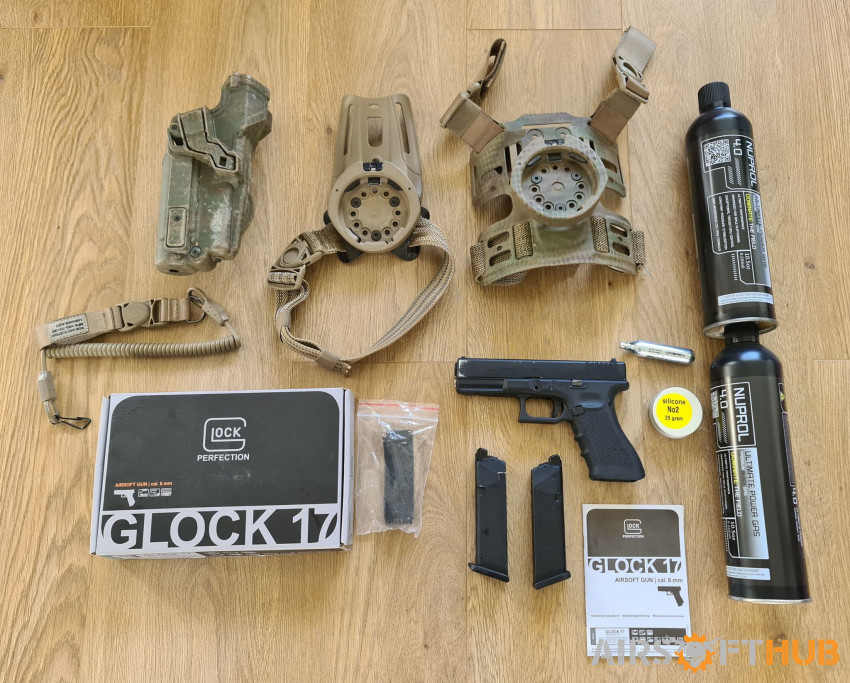 Umarex Glock17 Gen4 Package - Used airsoft equipment