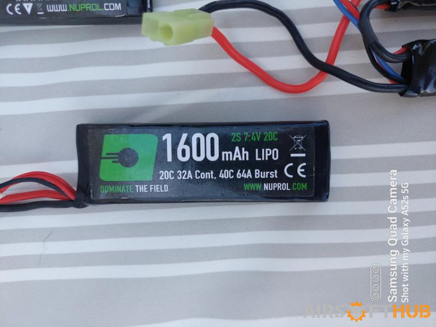 ASG LiPo/LiFe charger + LiPos - Used airsoft equipment