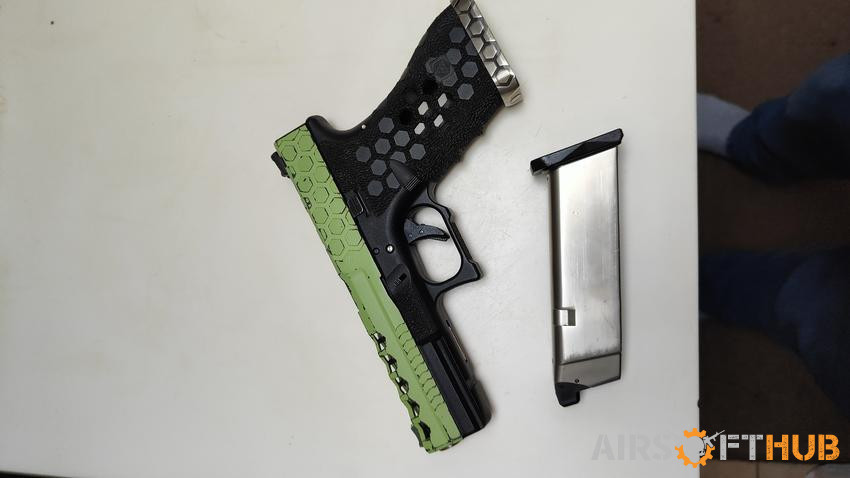 AW Glock 17 GBB - Price drop - Used airsoft equipment