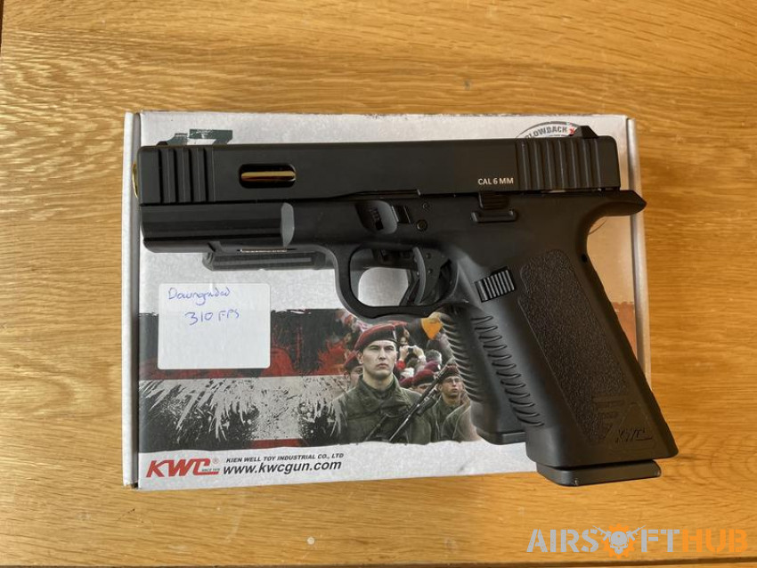 KWC Glock 17 Co2 GBB - Used airsoft equipment