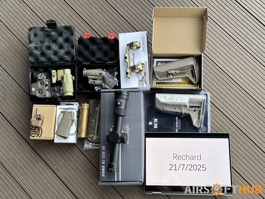 Job lot - Airsoft Sights/Other - Used airsoft equipment