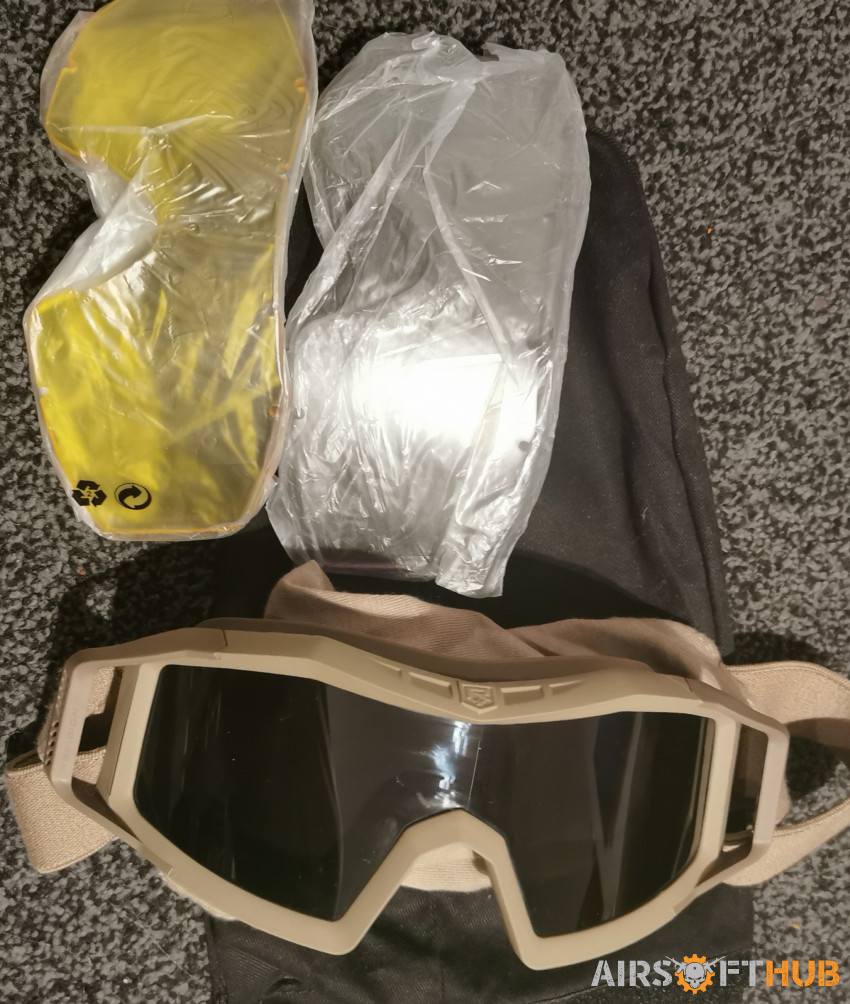 Balistic Goggles ESS &Revision - Used airsoft equipment