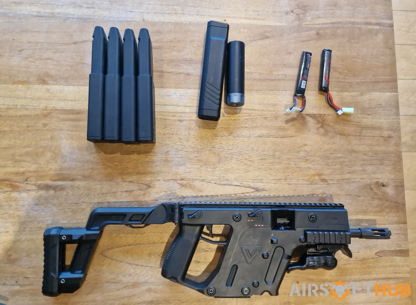 Krytac Kriss Vector + Extras - Used airsoft equipment