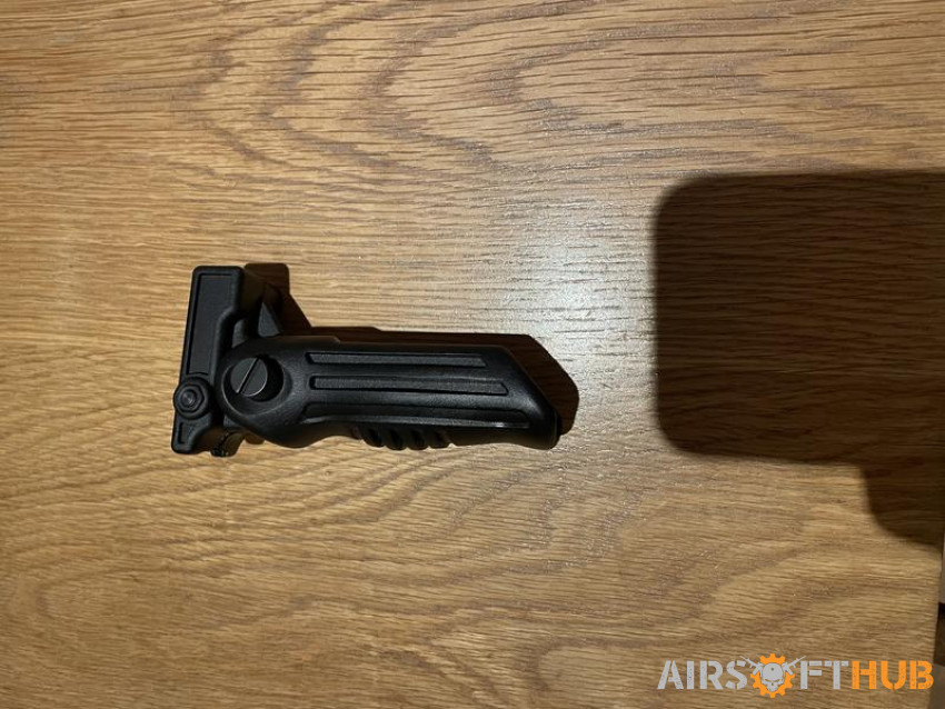 Glock 18 plus spares bundle - Used airsoft equipment