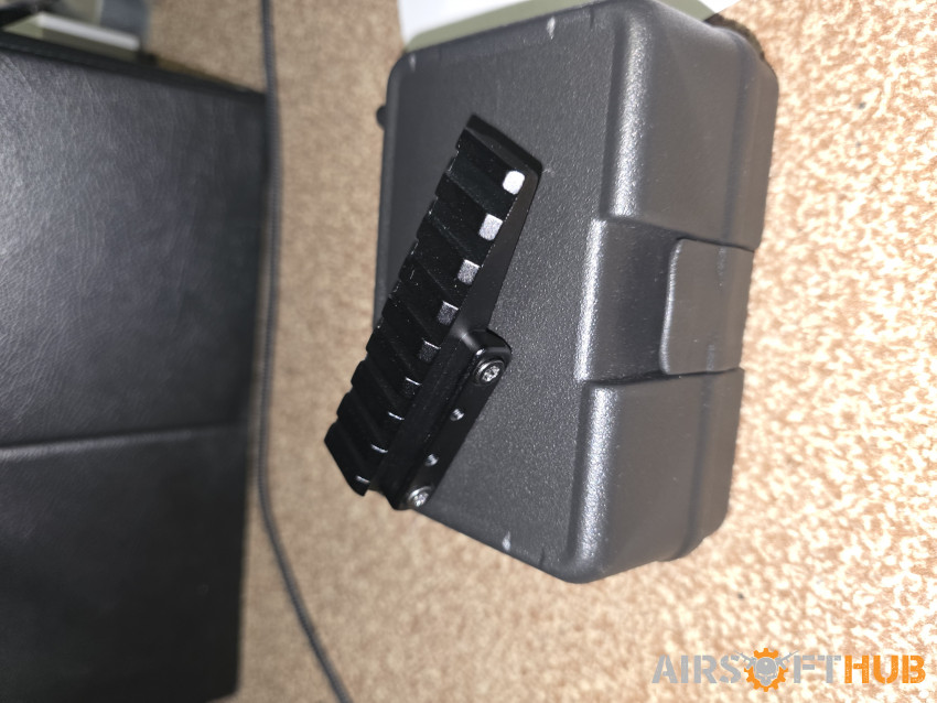 Unity style picatinny riser - Used airsoft equipment