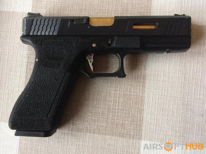 Glock 17 Wet force edition - Used airsoft equipment