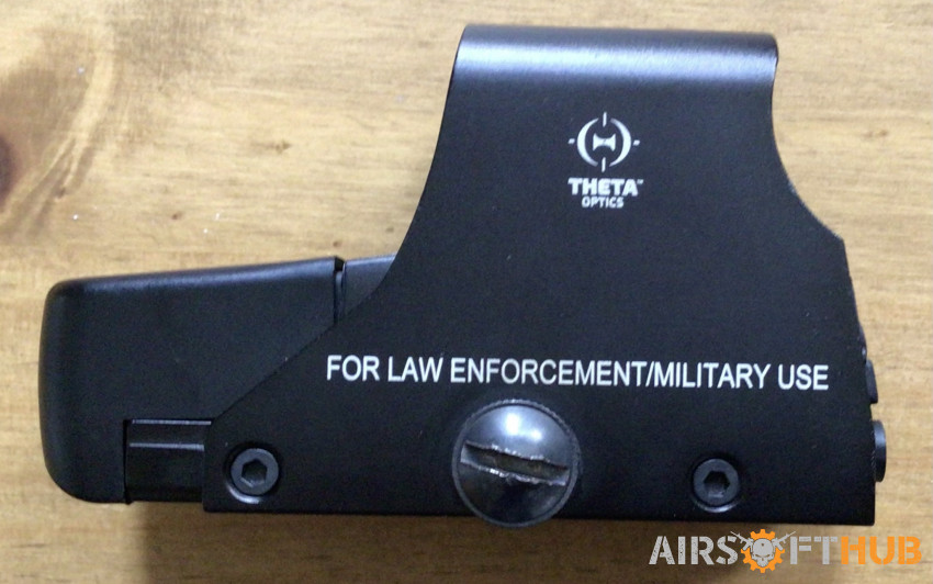 Theta Optics 551 holographic - Used airsoft equipment