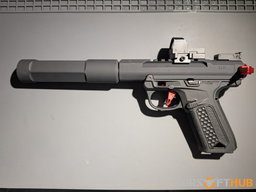 Upgraded AAP-01 - Used airsoft equipment