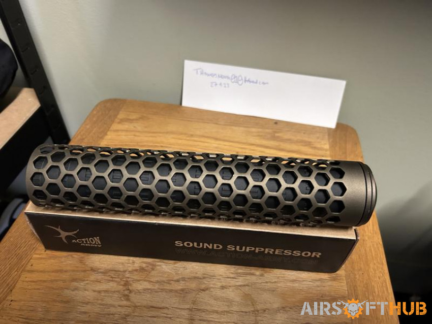 Action Army Hive Suppressor - Used airsoft equipment