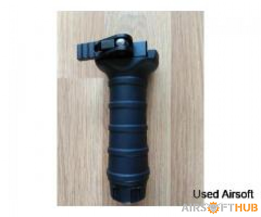 Long Forward Vertical Grip For - Used airsoft equipment