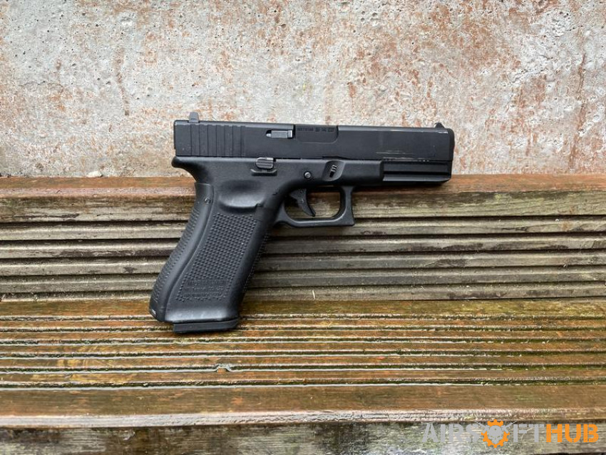 WE Glock 17 GEN5 gbb - Used airsoft equipment