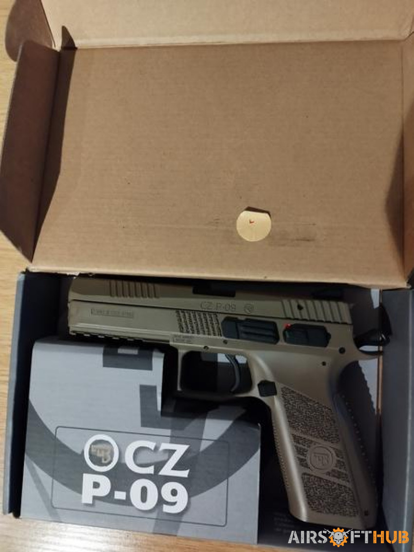 CZ P-09 hand gun - Used airsoft equipment