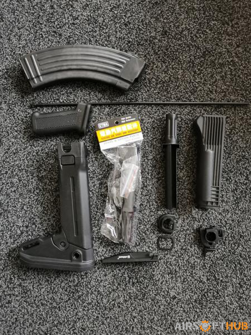 AK spare parts all new - Used airsoft equipment
