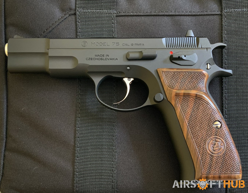Custom CZ75 by guarder (SOLD) - Used airsoft equipment