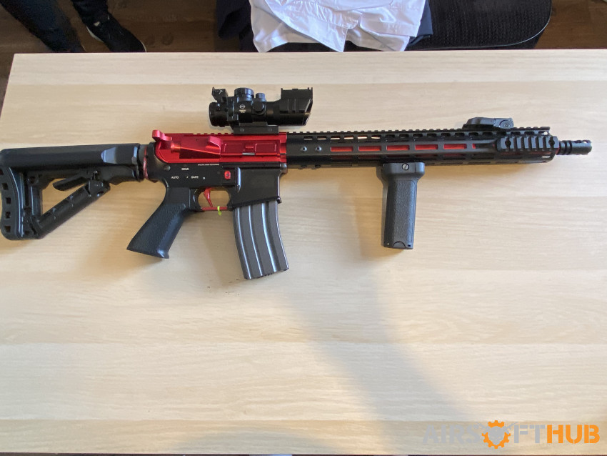 Specna Arms SA-V30-M Red edit - Used airsoft equipment