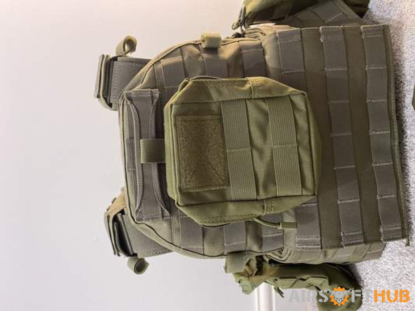 Tactical Airsoft Bundle - Used airsoft equipment