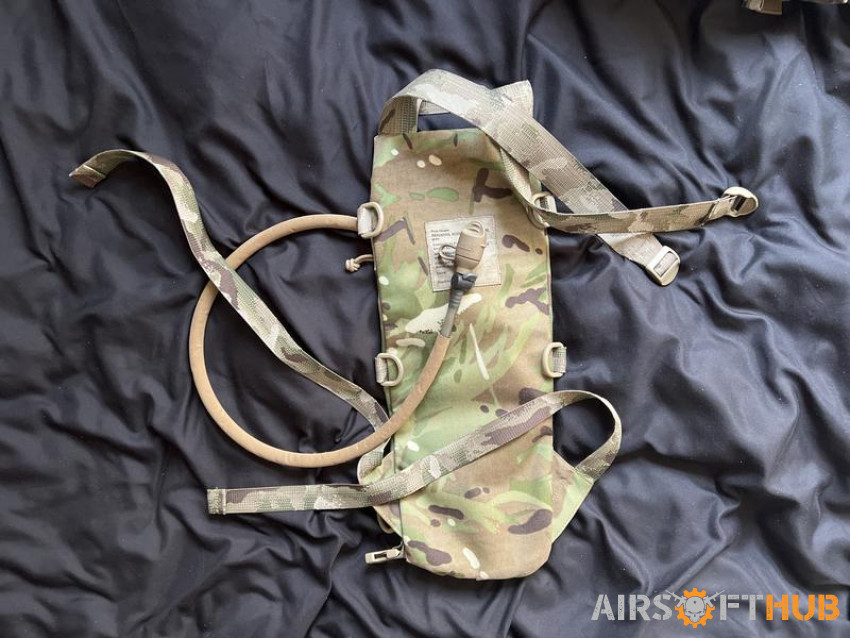 Camel back hydration system - Used airsoft equipment